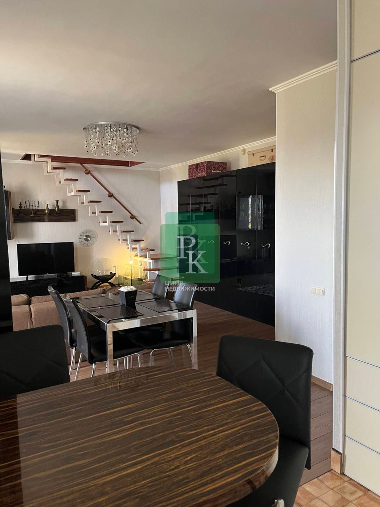 4-комн. квартира, 123.5 м²